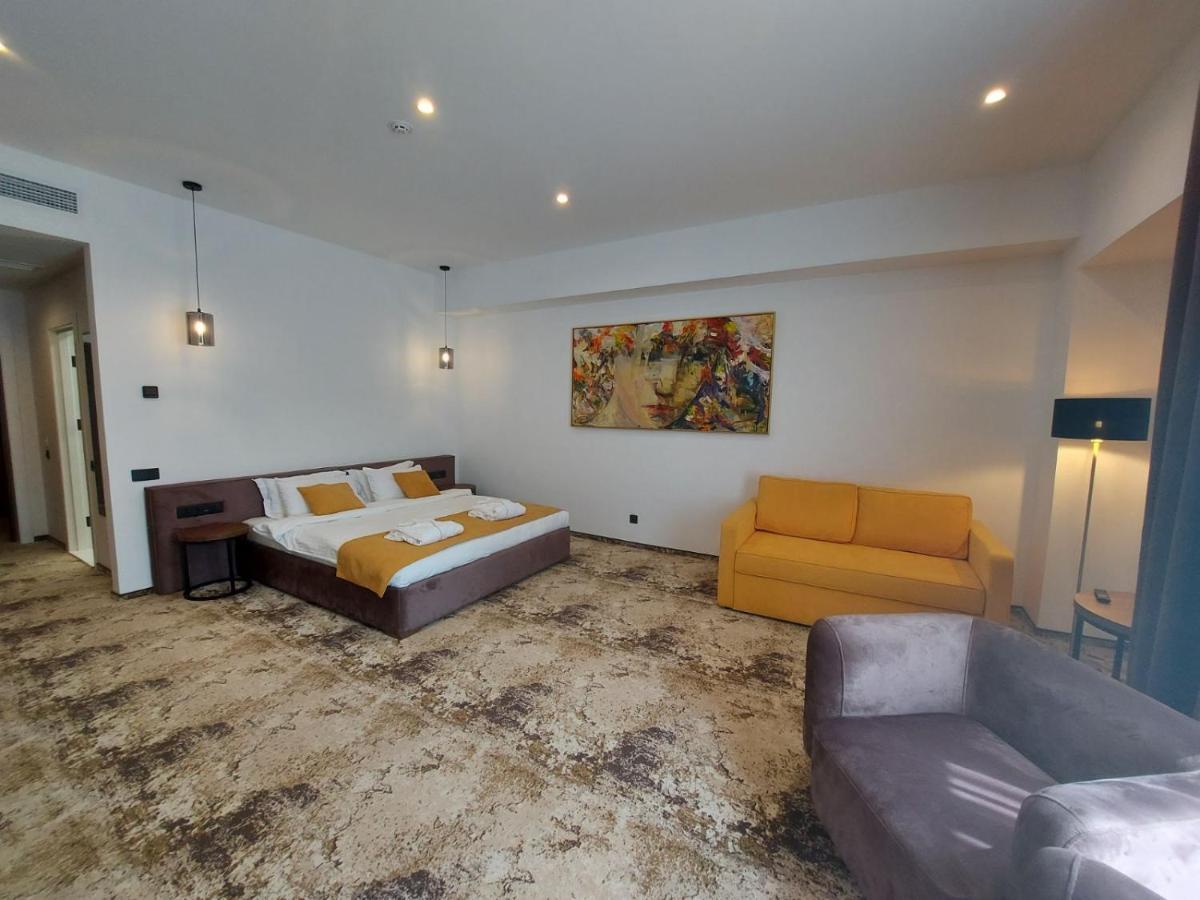 Riverwood Relax Park Moshny ภายนอก รูปภาพ
